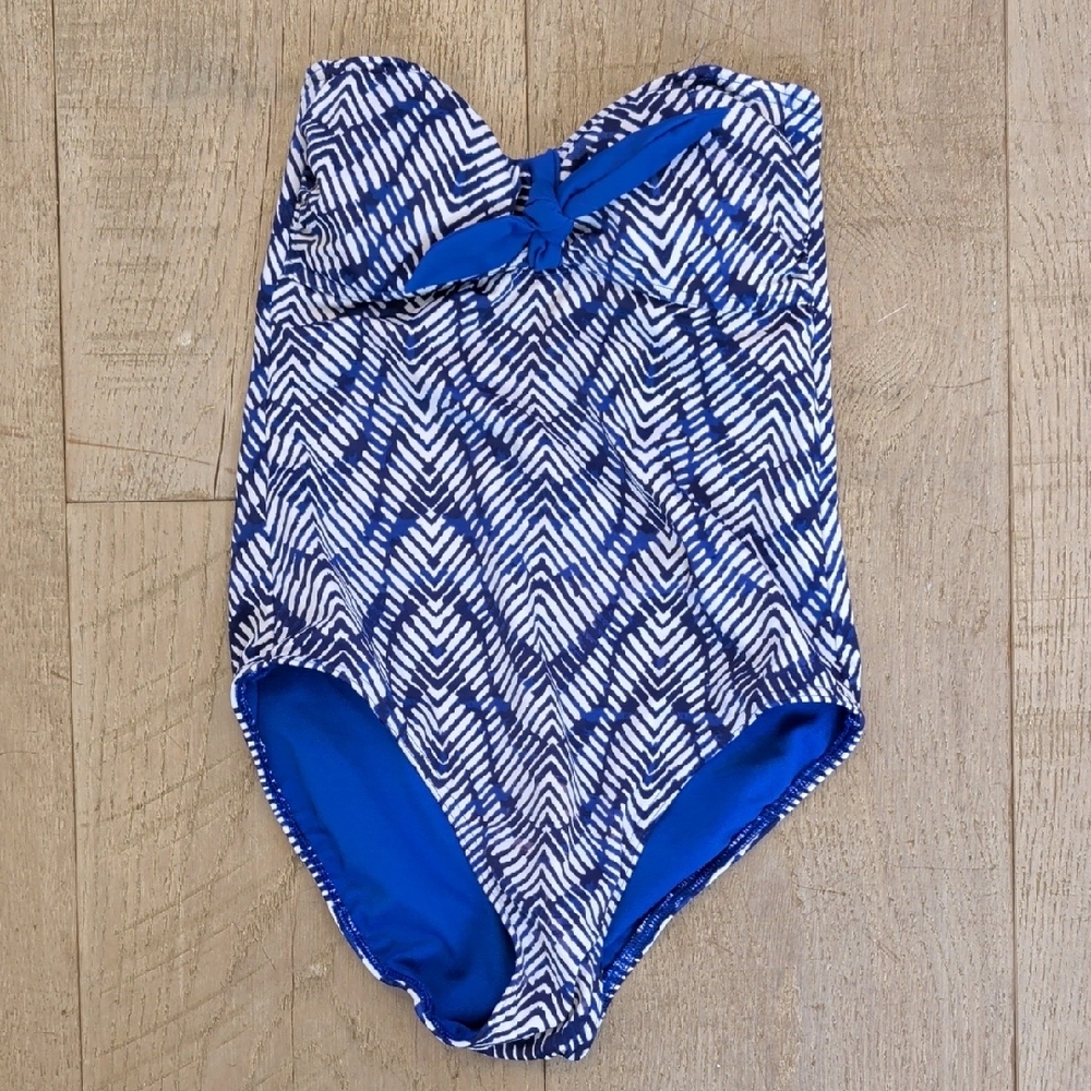 Strapless 1950s Style Pin-up One Piece Swimsuit With Sweetheart Neckline XS